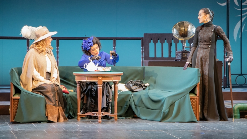 Поздравляем с премьерой спектакля 