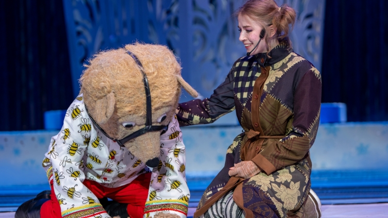 Поздравляем со сдачей спектакля 