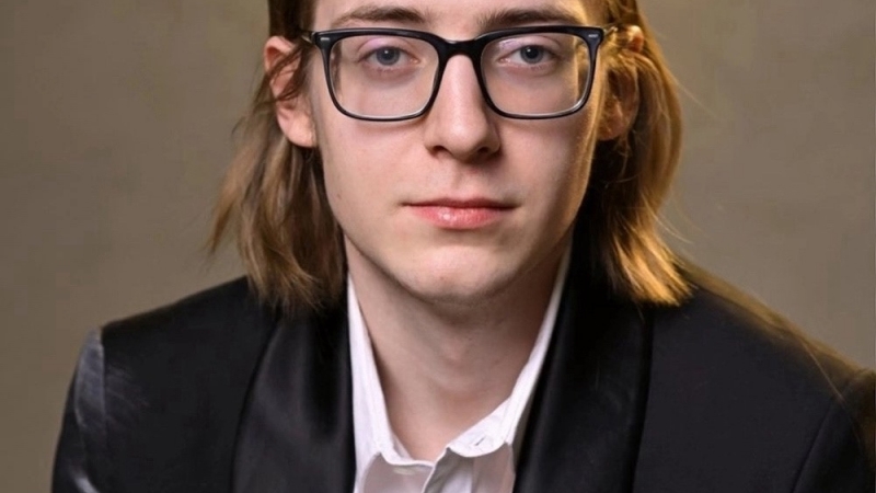 Федор Архипов стал главным художником Мурманского областного драматического театра - иллюстрация новости Мурманского областного драматического театра