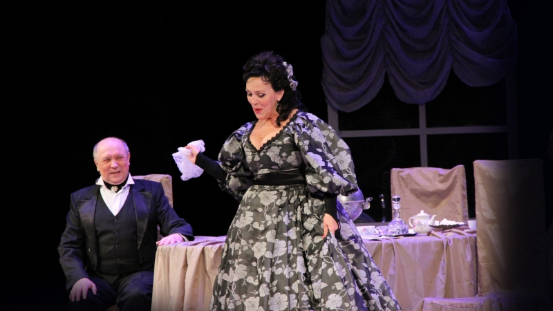 Приглашаем на комедию 