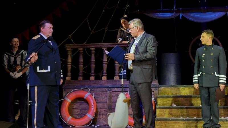 С Юбилеем, Мурманский областной театр кукол! - иллюстрация новости Мурманского областного драматического театра