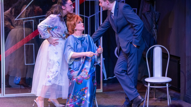 Поздравляем со сдачей спектакля 