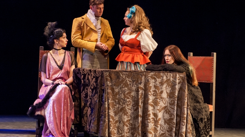 Сегодня мы прощаемся с прекрасным спектаклем 