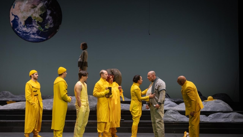 Петербург на мурманской сцене. Гастроли продолжаются! - иллюстрация новости Мурманского областного драматического театра