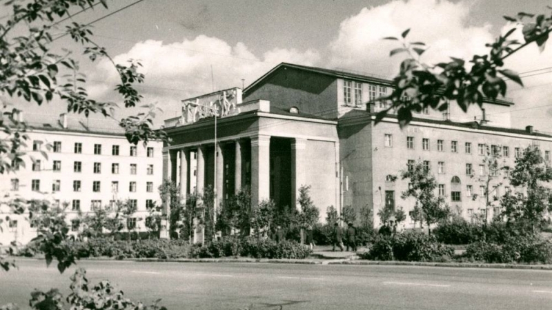 Сегодня, 1 февраля, Мурманский областной драматический театр отмечает свой 86-й День рождения - иллюстрация новости Мурманского областного драматического театра