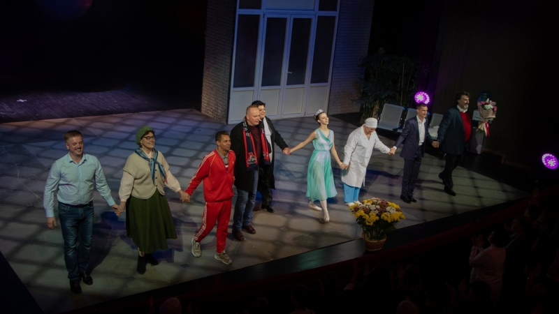 Начались гастроли Российского государственного академического театра им. Фёдора Волкова! - иллюстрация новости Мурманского областного драматического театра